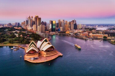 Visitor Visa (SubClass 600) Australia